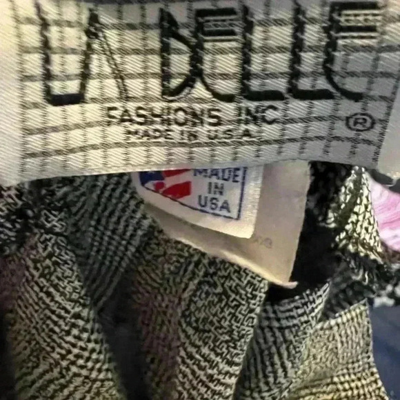 La Belle Skirt - Picture 3 of 3